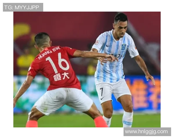 风云足球游戏带你体验真实赛场激情与策略的完美结合 风云足球游戏带你体验真实赛场激情与策略的完美结合